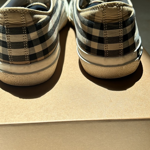 BURBERRY A:MF Larkhall M logo in Archive Beige size 42 - Picture 5 of 10